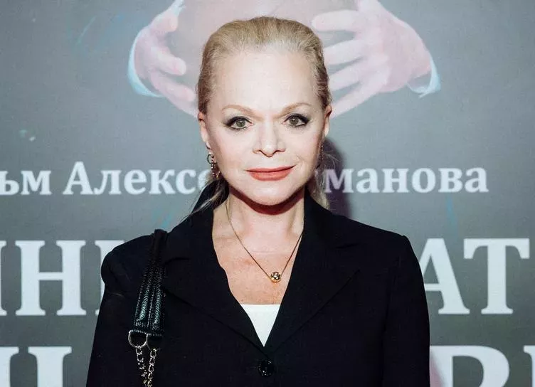 Лариса Долина, Юлия Савичева, Роман Курцын и другие гости премьеры фильма 11 молчаливых мужчин