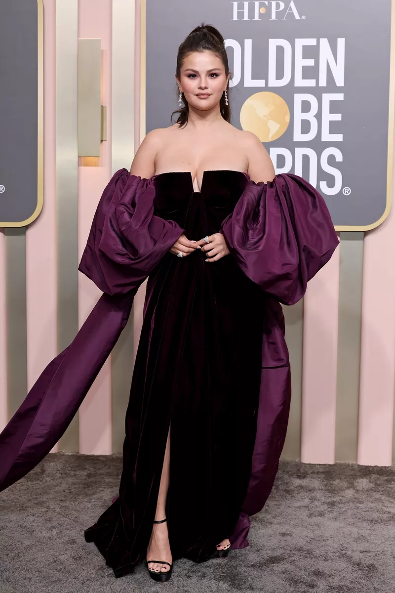 Селена Гомес в Valentino 