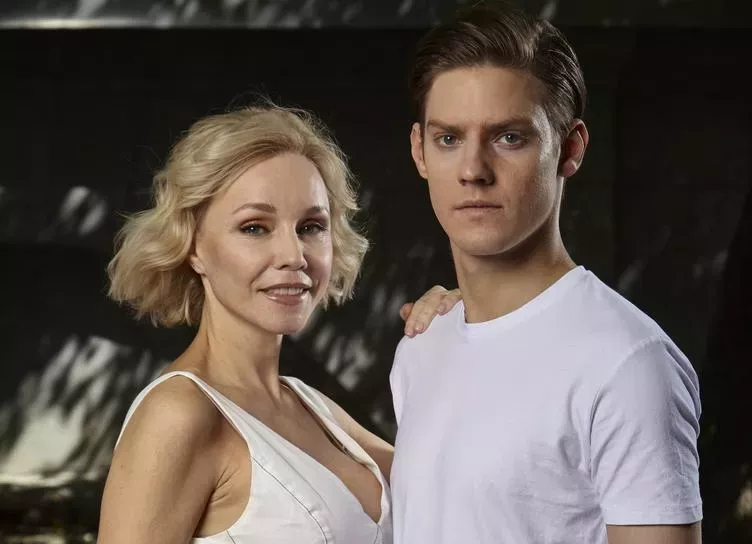 Марина Зудина и Павел Табаков сыграют мать и сына в новом сериале: первые кадры