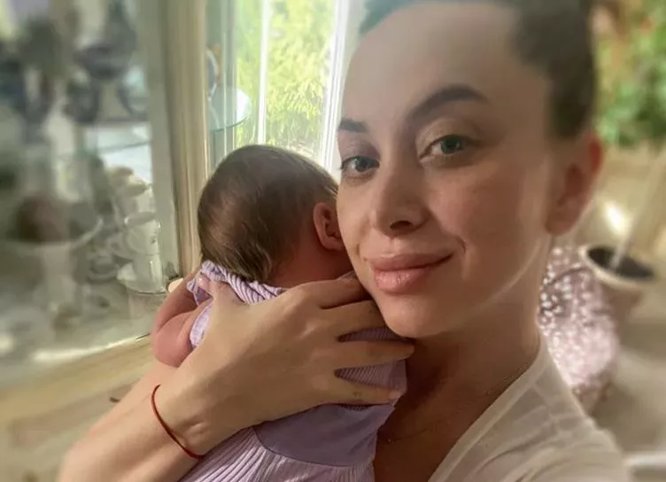 Минус 13 килограмм: Наталья Фриске показала фигуру после родов