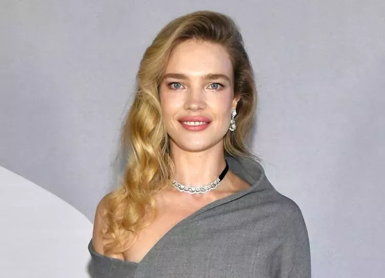 Наталья Водянова, Адриана Лима и Мэй Маск на открытии выставки-ретроспективы Christian Dior в Дохе
