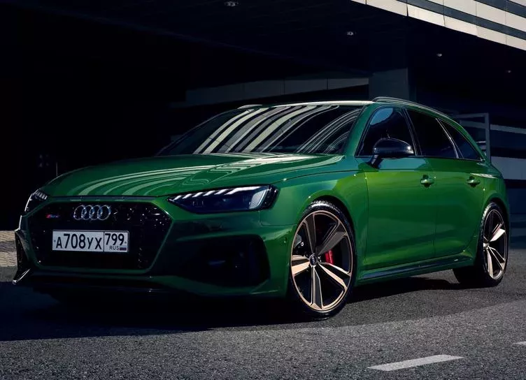 Новые Audi RS 4 Avant, Audi RS 5 Sportback и Audi RS 5 Coupe доступны для заказа в России