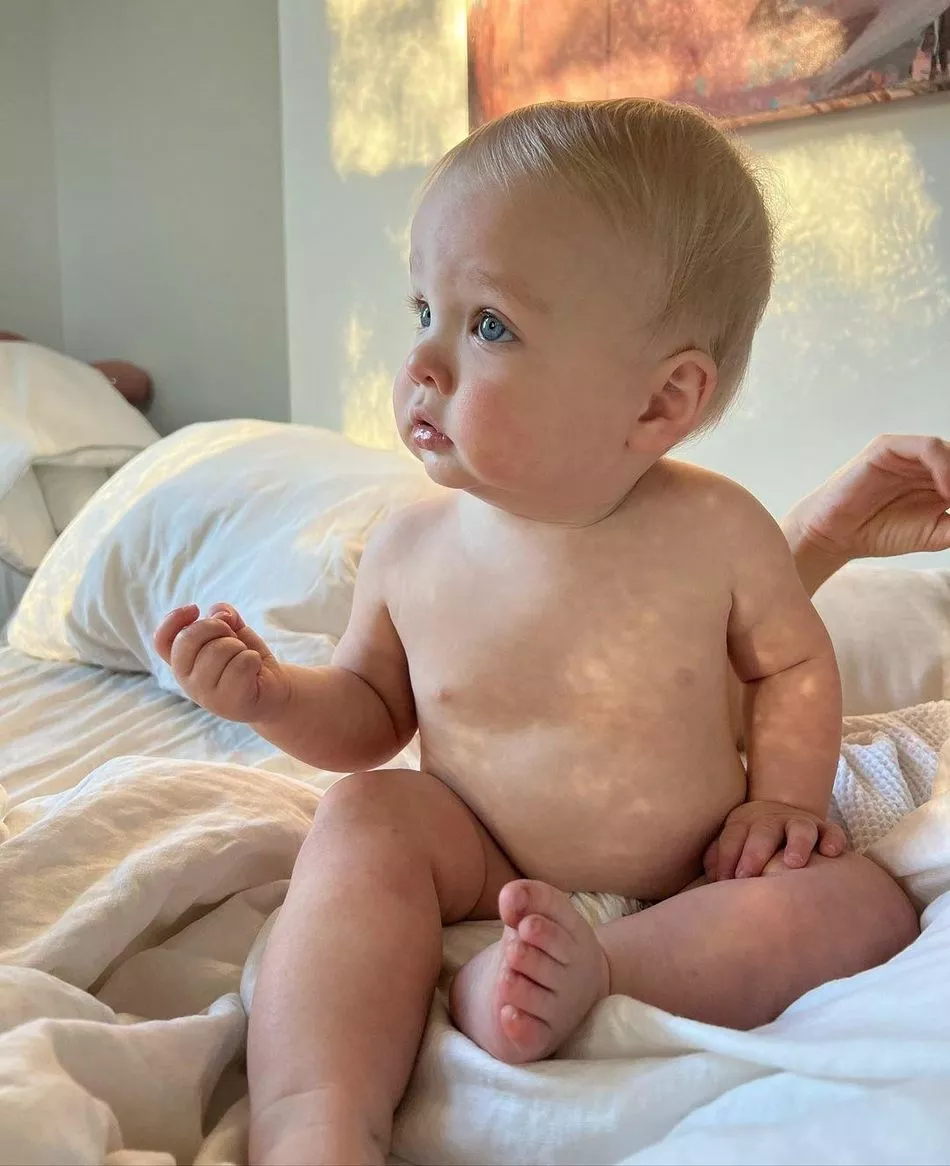 Сын Эмили Ратажковски