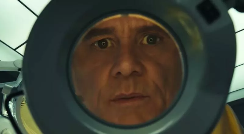 Джим Керри в клипе Out of Time