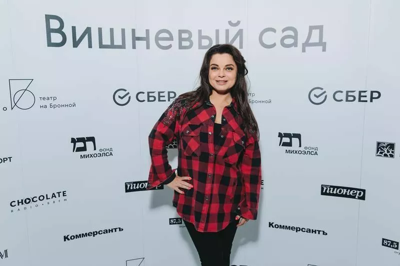 Наташа Королева