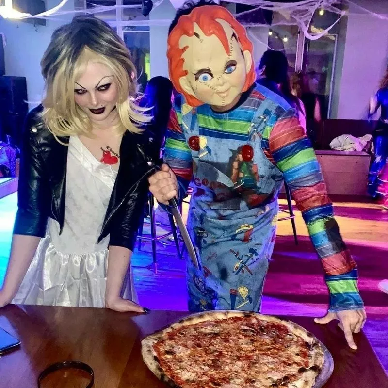 Эль Фаннинг с парнем