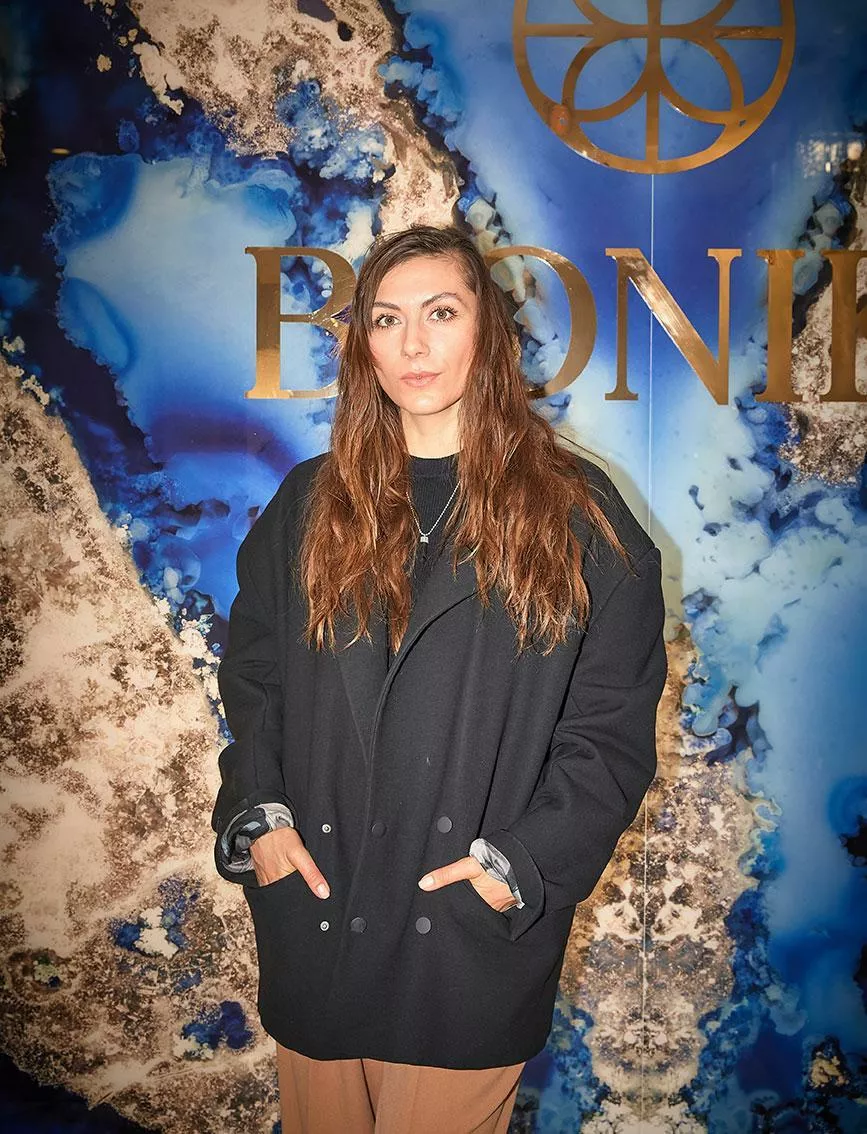 Василиса Гусарова