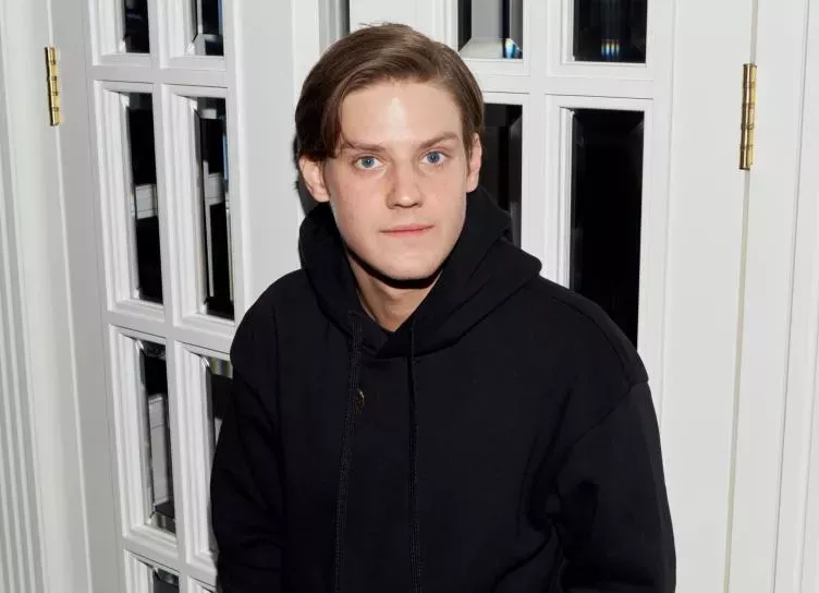 Павел Табаков, Ксения Собчак, Екатерина Варнава и другие на поминках спектакля Константина Богомолова Идеальный муж