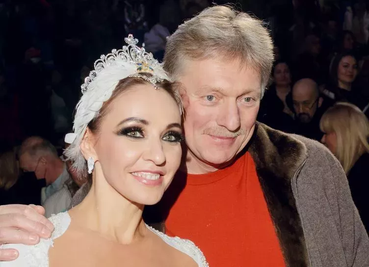 Песков, Киркоров, Кожевникова и другие на премьере нового шоу Татьяны Навки Лебединое озеро