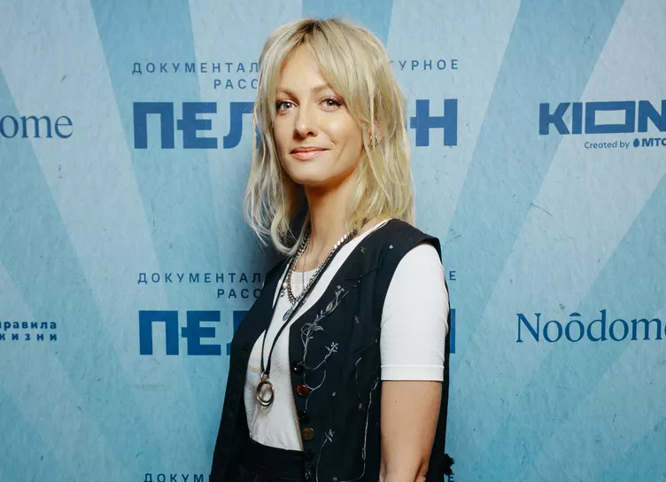 Полина Максимова, Алена Долецкая, Алексей Серебряков, Любовь Толкалина и другие на премьере фильма Пелевин