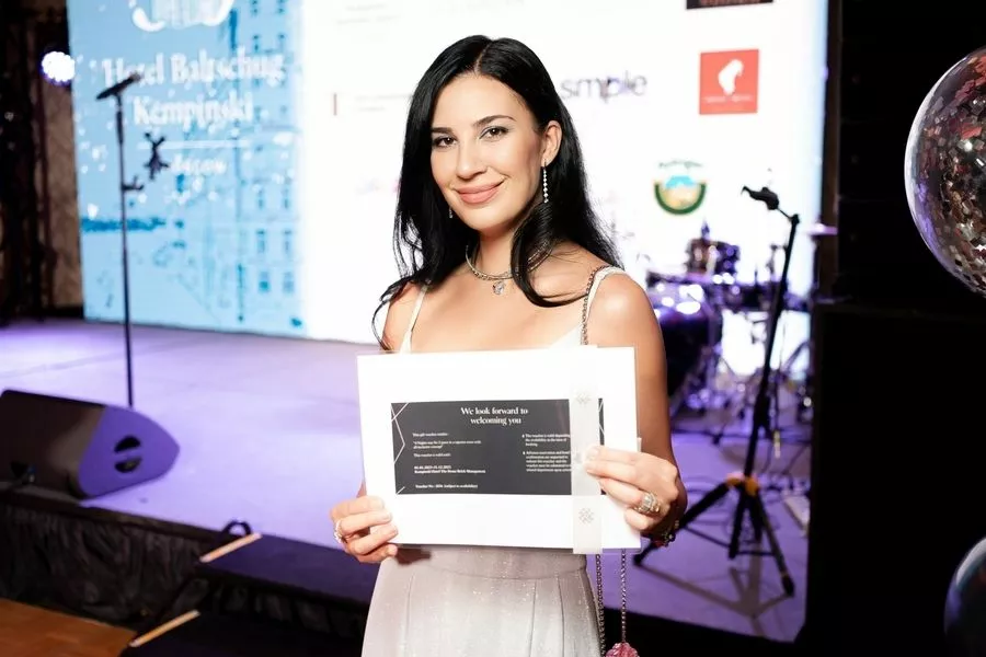 Многие гости после традиционной лотереи “Балчуг Кемпински” ушли не с пустыми руками