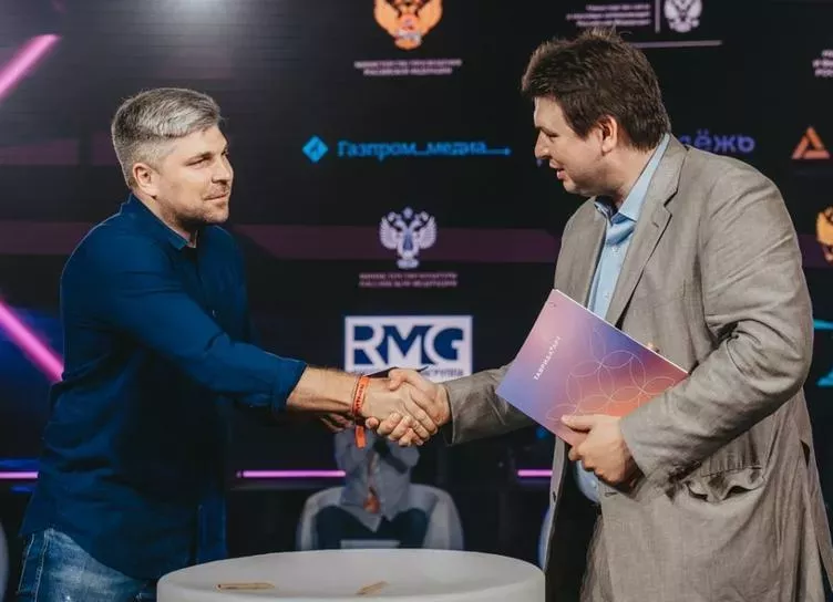 «Русская Медиагруппа» подписала с арт-кластером «Таврида» соглашение о развитии Университета креативных индустрий