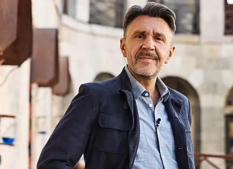 Сергей Шнуров впервые подтвердил рождение третьего ребенка