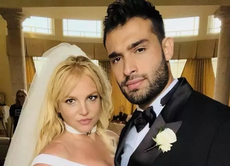 Стали известны детали брачного контракта Бритни Спирс и Сэма Асгари