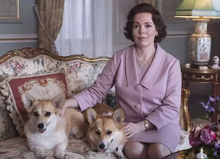 В гостях у Оливии Колман: тур по дому, который звезда сериала Корона купила по соседству с Елизаветой II