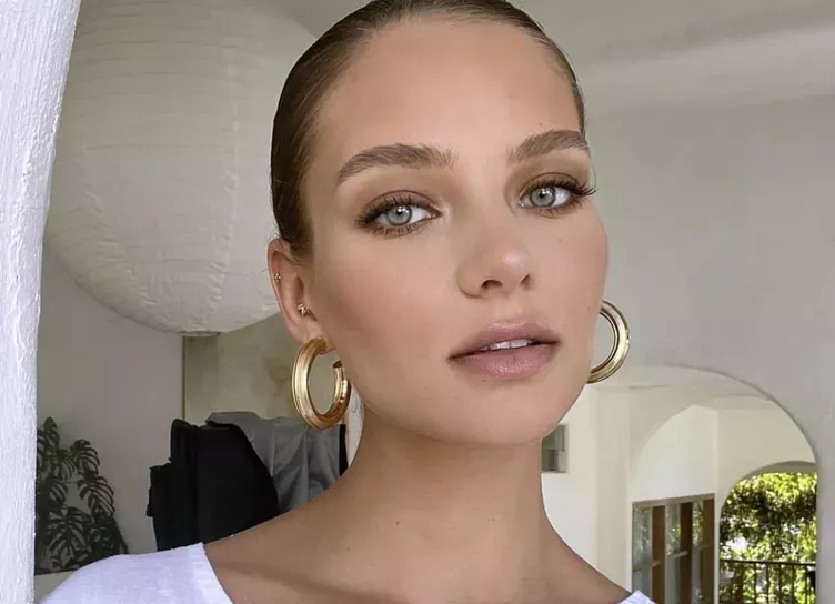 Воздушные шары, розовые шалаши и вид на океан: как прошел первый день рождения дочери Алеси Кафельниковой