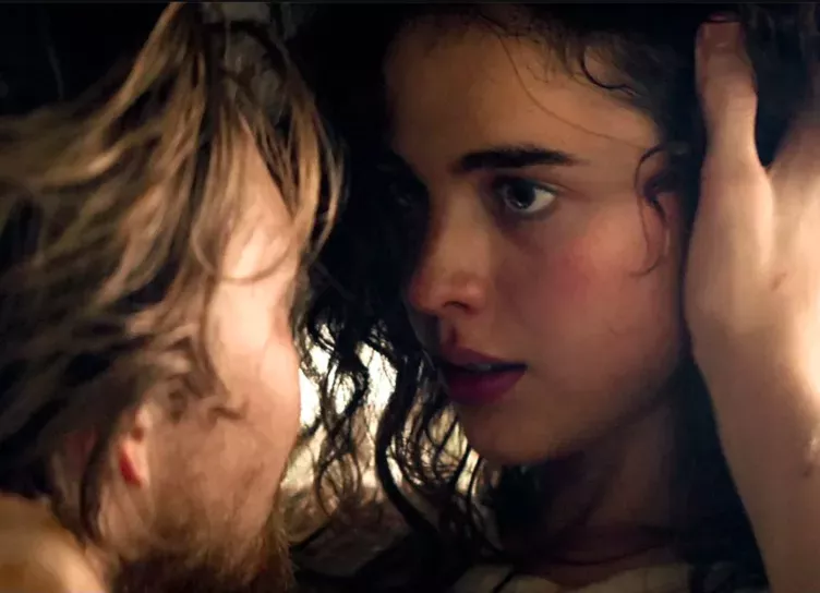 Вышел первый трейлер фильма с дочерью Энди Макдауэлл и женихом Тейлор Свифт в главных ролях